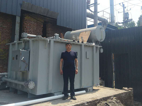 What are the advantages of DC electric arc furnace?